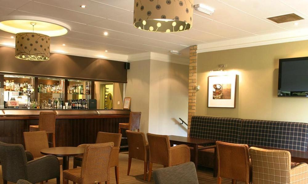 Eight Acres Hotel Elgin Extérieur photo
