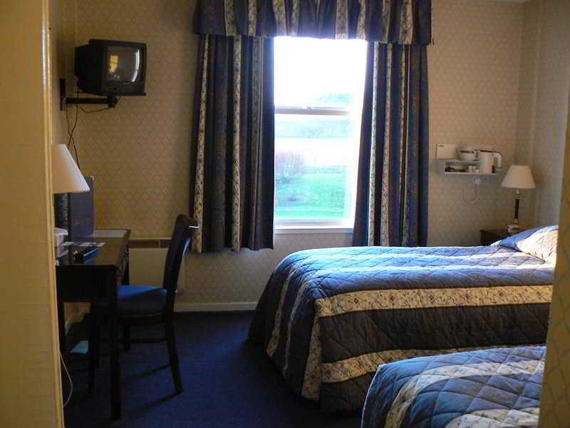 Eight Acres Hotel Elgin Extérieur photo