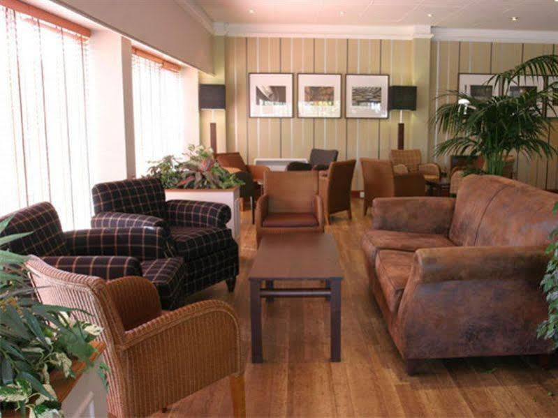 Eight Acres Hotel Elgin Extérieur photo